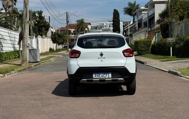 imagem-https://www.socarrao.com.br/sc-vehicle-images-prod/3716170/1788963047729-8458044_10_B_55a3a58a1b.jpeg