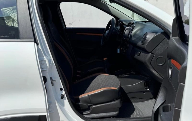 imagem-https://www.socarrao.com.br/sc-vehicle-images-prod/3716170/1788963047749-8458044_7_B_6ec6d84e86.jpeg