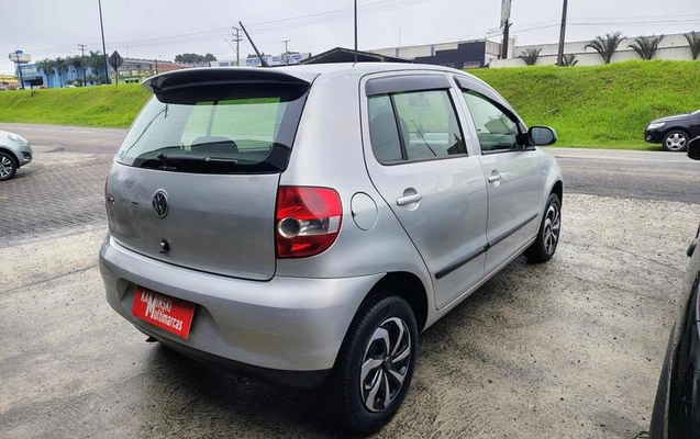 imagem-https://www.socarrao.com.br/sc-vehicle-images-prod/3716402/1789663029028-8443765_6_B_c0fc944a85.jpeg