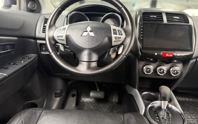 imagem-https://www.socarrao.com.br/sc-vehicle-images-prod/3716477/1789217058759-gb-b8ec1ea.jpg