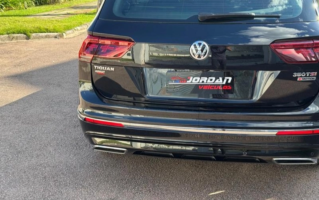 imagem-https://www.socarrao.com.br/sc-vehicle-images-prod/3716482/1788963065849-8458140_12_B_4737a609e3.jpeg