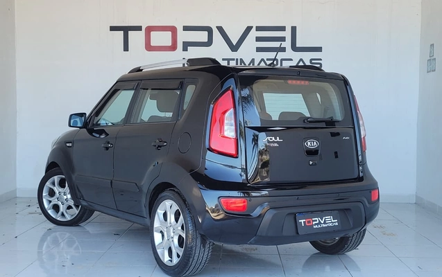 imagem-https://www.socarrao.com.br/sc-vehicle-images-prod/3716484/1788900378623-003_9026ff9ef03a2cde222ef4eb358d6529.jpeg