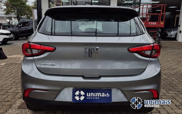 imagem-https://www.socarrao.com.br/sc-vehicle-images-prod/3716742/1788900855284-7ca88b74-8cfd-4435-9c53-099a087141fe20260908164816.jpeg