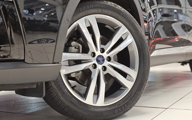 imagem-https://www.socarrao.com.br/sc-vehicle-images-prod/3716768/1788900964446-1_052523.jpg