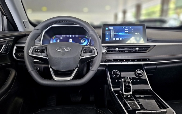 imagem-https://www.socarrao.com.br/sc-vehicle-images-prod/3716784/1788901087581-0oAYUxyUTzVUJJzkRvk9pMXxt7tbhabd.jpg