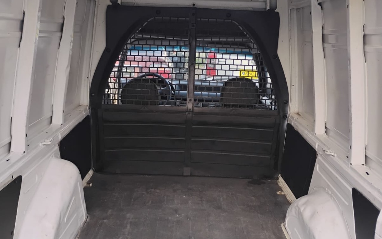 imagem-https://www.socarrao.com.br/sc-vehicle-images-prod/3716804/1788901333786-V2hhdHNBcHAgSW1hZ2UgMjAyNi0wOS0wOCBhdCAxNy4yOC4wMyAoMikuanBlZw.jpeg