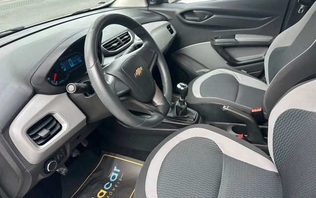 imagem-https://www.socarrao.com.br/sc-vehicle-images-prod/3717092/1788902183163-3d32616d-fc9f-4c2a-a7a6-1f2a3315fa90.jpeg