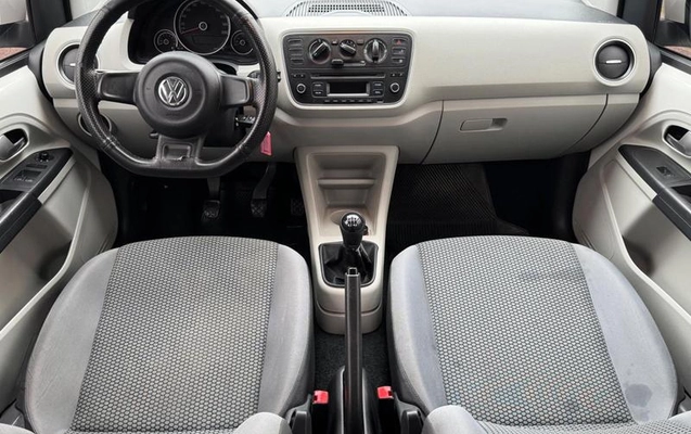 imagem-https://www.socarrao.com.br/sc-vehicle-images-prod/3717112/1788959774216-8458307_17_B_e2add7a636.jpeg