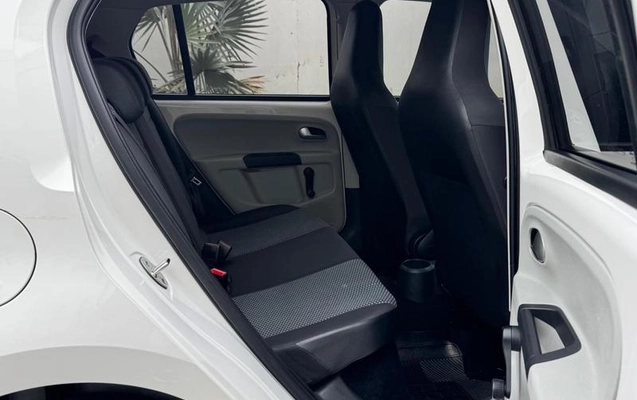 imagem-https://www.socarrao.com.br/sc-vehicle-images-prod/3717112/1788959774229-8458307_2_B_4af2817cca.jpeg