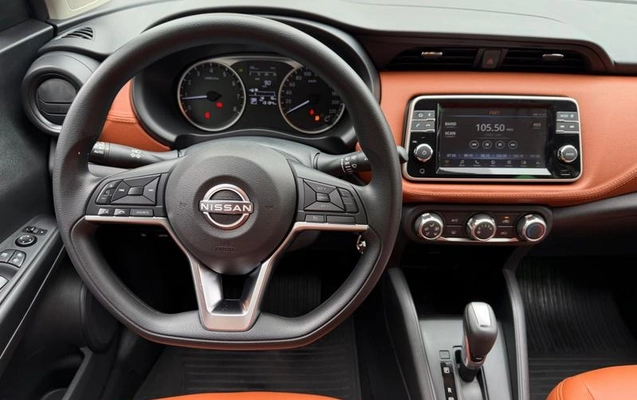 imagem-https://www.socarrao.com.br/sc-vehicle-images-prod/3717263/1789395322905-8458304_13_B_7cfc2d9767.jpeg