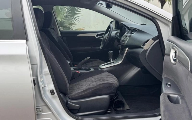 imagem-https://www.socarrao.com.br/sc-vehicle-images-prod/3717318/1788959191038-8458331_4_B_125499a31f.jpeg