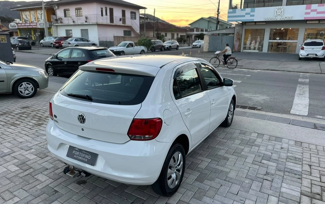 imagem-https://www.socarrao.com.br/sc-vehicle-images-prod/3717319/1788903192290-003_490aeb6ceaafa3808e49760673f09bc0.jpeg