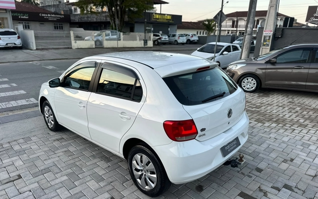 imagem-https://www.socarrao.com.br/sc-vehicle-images-prod/3717319/1788903192292-003_6feb6794f1ef182343197b9384d8ed77.jpeg