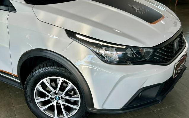 imagem-https://www.socarrao.com.br/sc-vehicle-images-prod/3717320/1788966139798-dd12468990214ae8b7285da0040e3d67_1788903069851.jpg