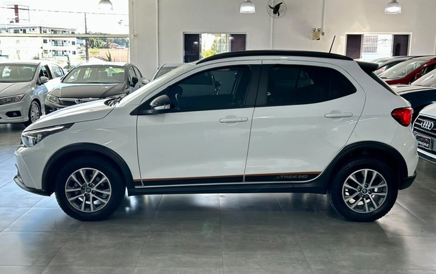 imagem-https://www.socarrao.com.br/sc-vehicle-images-prod/3717320/1788966139804-dac1c000f2ee44e0acdfb6459189c887_1788903069872.jpg
