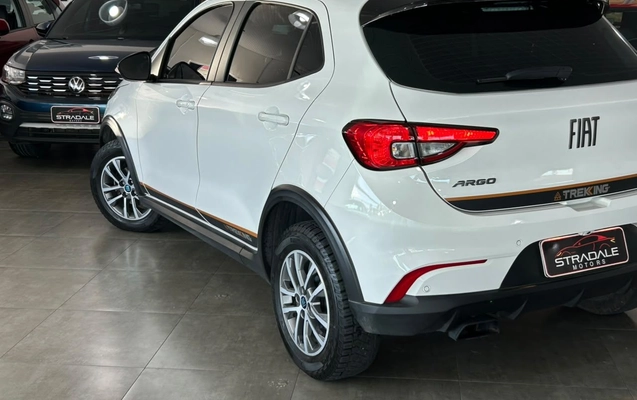 imagem-https://www.socarrao.com.br/sc-vehicle-images-prod/3717320/1788966139809-3e88b82f4e4f43758c66e5193f3dc410_1788903069912.jpg