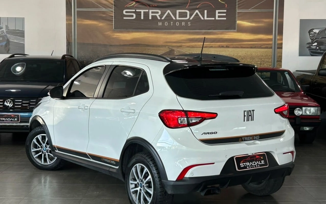 imagem-https://www.socarrao.com.br/sc-vehicle-images-prod/3717320/1788966139810-e8cc26f61f1b4d37b0719760d2eaa326_1788903069927.jpg