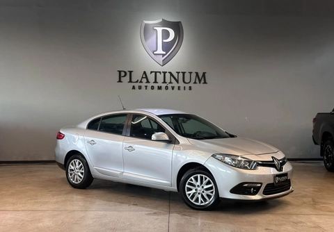 Renault Fluence 2016 Prata — foto 1 de 3