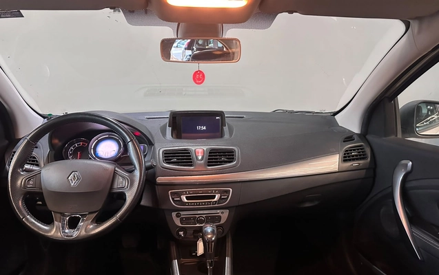 imagem-https://www.socarrao.com.br/sc-vehicle-images-prod/3717569/1788904276410-2acf87302f0d4ed59cab9a5c6f3db643_1788904075866.jpg