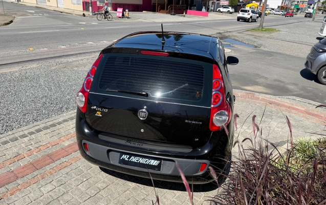 imagem-https://www.socarrao.com.br/sc-vehicle-images-prod/3718338/1788907618436-d88d7797fbc5413ab69831a03b35f4cf_1788907471342.jpg