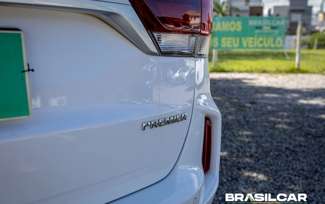 imagem-https://www.socarrao.com.br/sc-vehicle-images-prod/3719186/1788910979729-003_38b70822e57ff6f38ad71f1782ea21cd.jpg