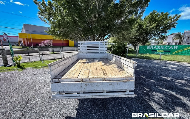 imagem-https://www.socarrao.com.br/sc-vehicle-images-prod/3719879/1788913478455-003_422b0eb004765481b243da0e841fbf3f.jpg