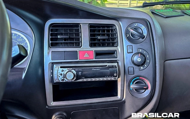 imagem-https://www.socarrao.com.br/sc-vehicle-images-prod/3719879/1788913478470-003_b87aa45bbada604fc4741b4bdb18fd8e.jpg
