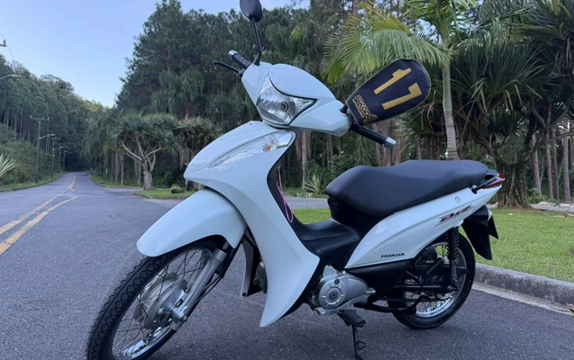 imagem-https://www.socarrao.com.br/sc-vehicle-images-prod/3720319/1788914480407-gb-fa1da5a.jpeg