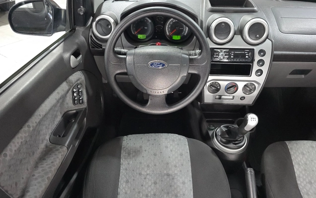 imagem-https://www.socarrao.com.br/sc-vehicle-images-prod/3720678/1789397767051-5f5df04466724bafa7ee9e855b5c26f5_1788647000755.jpg