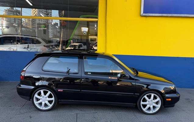imagem-https://www.socarrao.com.br/sc-vehicle-images-prod/3721981/1789384997337-7549918a8df04993b5f163fe78280565_1788920470539.jpg