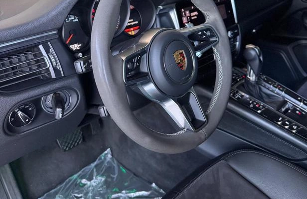 imagem-https://www.socarrao.com.br/sc-vehicle-images-prod/37229/1789393915290-7263792_7_B_961266bd74.jpeg