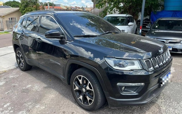 imagem-https://www.socarrao.com.br/sc-vehicle-images-prod/3723/1789222204801-7654070_6_B_286fda6fa6.jpeg
