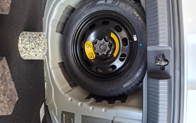 imagem-https://www.socarrao.com.br/sc-vehicle-images-prod/3731012/1788956446389-TcOtZGlhICgzNSkuanBn.jpg