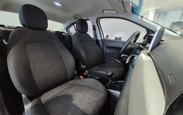 imagem-https://www.socarrao.com.br/sc-vehicle-images-prod/3731165/1789239940852-8458619_10_B_29b4e0bcf6.jpeg