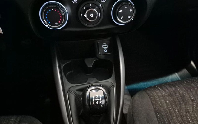 imagem-https://www.socarrao.com.br/sc-vehicle-images-prod/3731165/1789239940852-8458619_3_B_b720b76559.jpeg