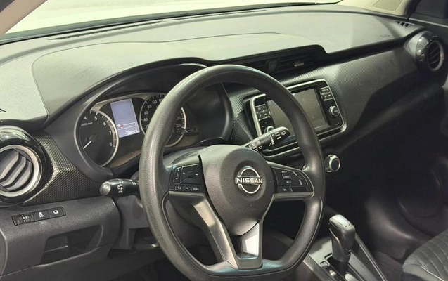 imagem-https://www.socarrao.com.br/sc-vehicle-images-prod/3731176/1788955765157-8455378_8_B_24f61449b3.jpeg