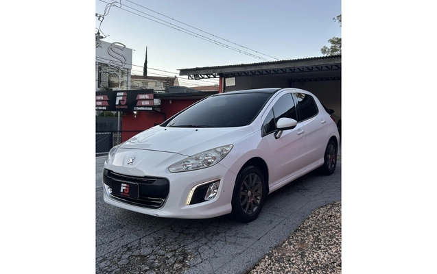 imagem-https://www.socarrao.com.br/sc-vehicle-images-prod/3731455/1788956511957-1_092103.jpg