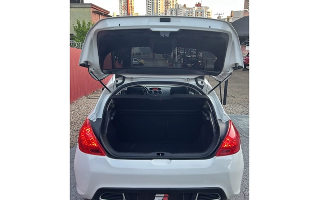 imagem-https://www.socarrao.com.br/sc-vehicle-images-prod/3731455/1788956511970-1_092108.jpg