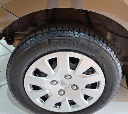 imagem-https://www.socarrao.com.br/sc-vehicle-images-prod/3731720/1788958022367-8398804_8_B_2106d84f2c.jpeg