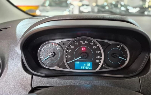 imagem-https://www.socarrao.com.br/sc-vehicle-images-prod/3731720/1788958022390-8398804_15_B_ced06f204b.jpeg