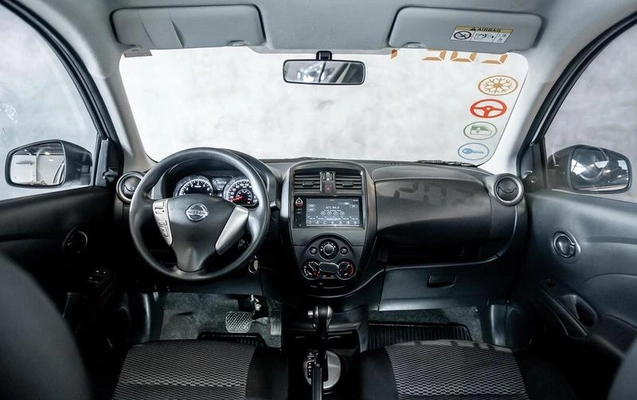 imagem-https://www.socarrao.com.br/sc-vehicle-images-prod/3731750/1789048433289-8458835_15_B_0e5a2881f4.jpeg