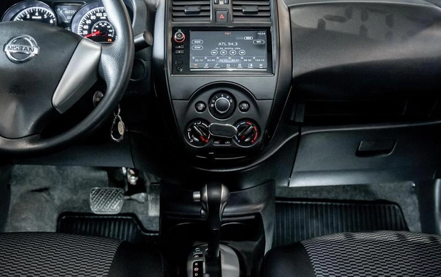 imagem-https://www.socarrao.com.br/sc-vehicle-images-prod/3731750/1789048433310-8458835_17_B_1ca4e575ca.jpeg