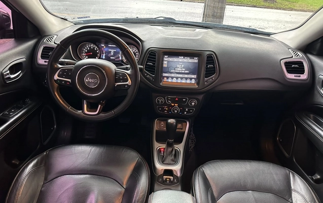imagem-https://www.socarrao.com.br/sc-vehicle-images-prod/3731810/1788957771724-4_094141.jpg