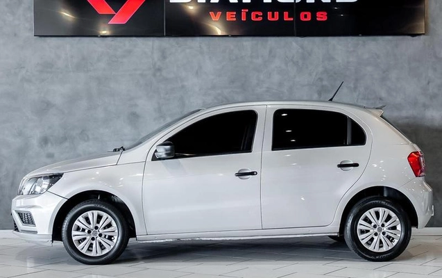 imagem-https://www.socarrao.com.br/sc-vehicle-images-prod/3731900/1789063312828-8458778_5_B_04ca2a81a2.jpeg