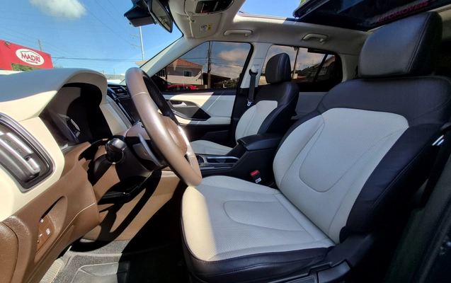 imagem-https://www.socarrao.com.br/sc-vehicle-images-prod/3731901/1788957950672-003_315ea3ffb4a5d0d52edcf6d0d79022ad.jpg