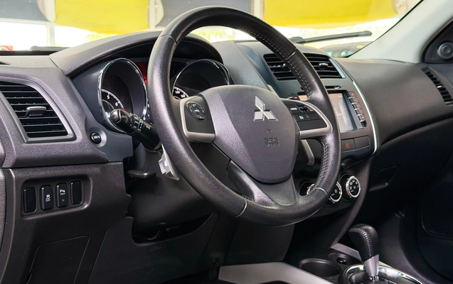imagem-https://www.socarrao.com.br/sc-vehicle-images-prod/3731908/1788957957935-08ce8be1b244492a853f90b0f183acbf_1788957549843.jpg