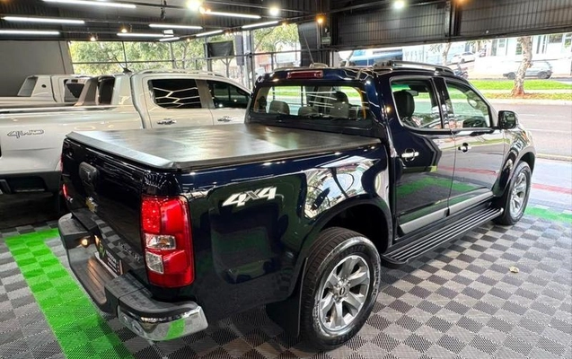 imagem-https://www.socarrao.com.br/sc-vehicle-images-prod/3731941/1789999761040-8458821_16_B_4f1e3067fa.jpeg