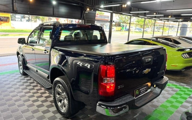 imagem-https://www.socarrao.com.br/sc-vehicle-images-prod/3731941/1789999761044-8458821_15_B_533d320630.jpeg