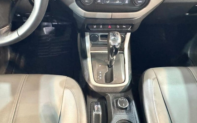 imagem-https://www.socarrao.com.br/sc-vehicle-images-prod/3731941/1789999761056-8458821_0_B_77f4264c13.jpeg