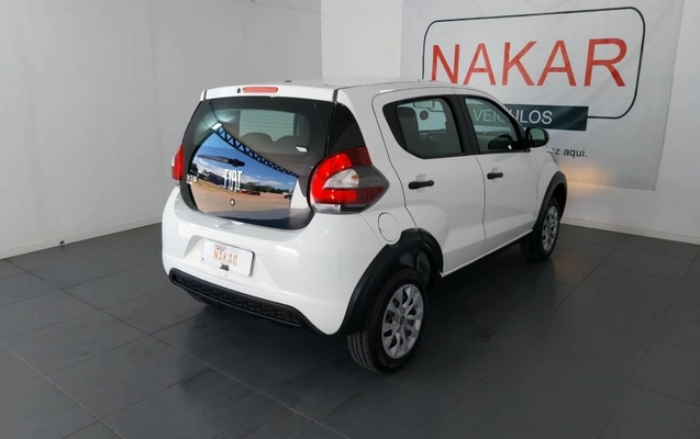 imagem-https://www.socarrao.com.br/sc-vehicle-images-prod/3732251/1789495744061-6xaSJapvcg4PhD0Qq2RSZQz3EH7vkcR3.jpg